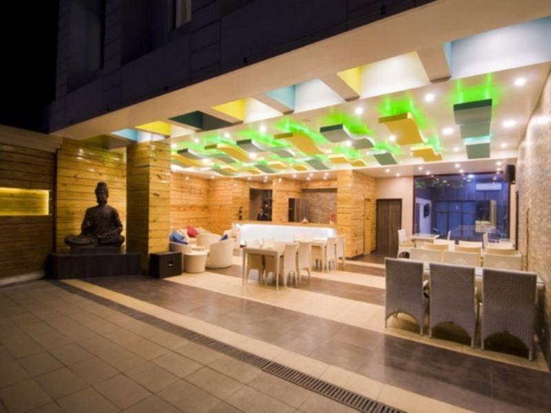 Hotel Celebration Raipur  Exterior photo